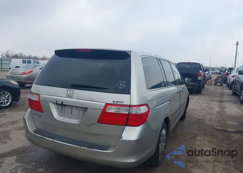 2007 Honda Odyssey Lx z USA, uszkodzony, nr VIN 5FNRL38277B092953
